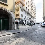 Via Melisurgo 23 *