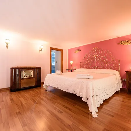 Appartement Via Melisurgo 23 *